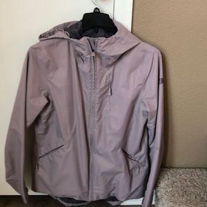 Women’s North Face ski/board jacket